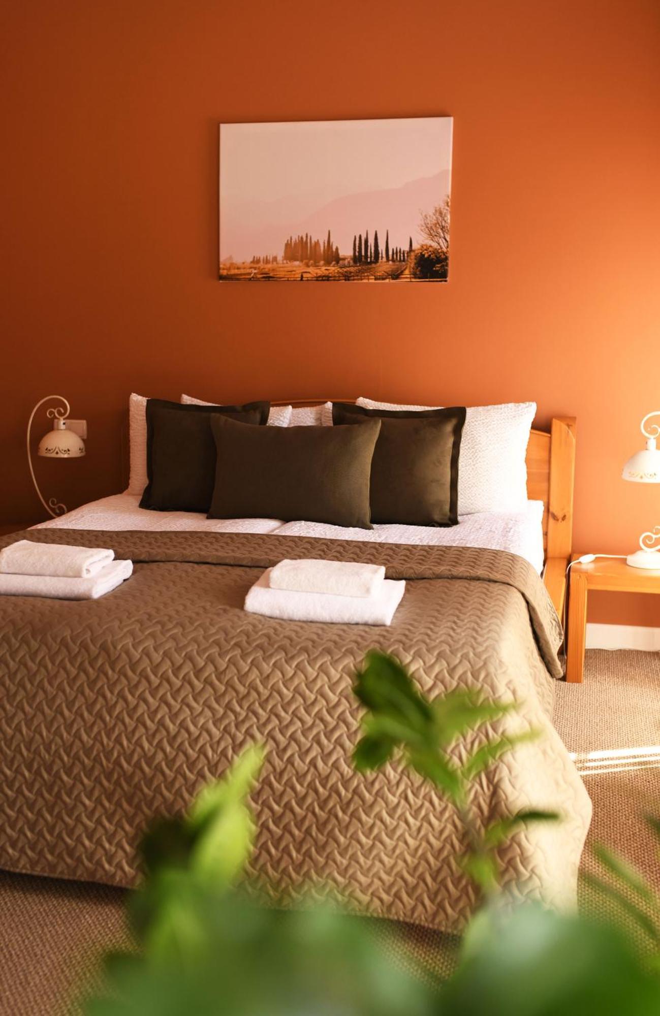 Hotel Jolanta à Alūksne Extérieur photo
